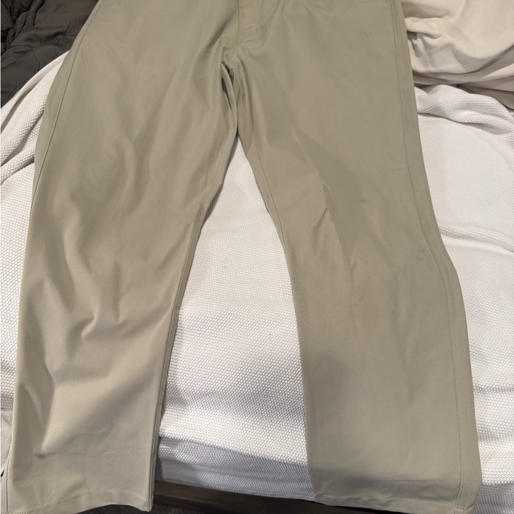 Vouri Meta Men's Khaki Performance Pants